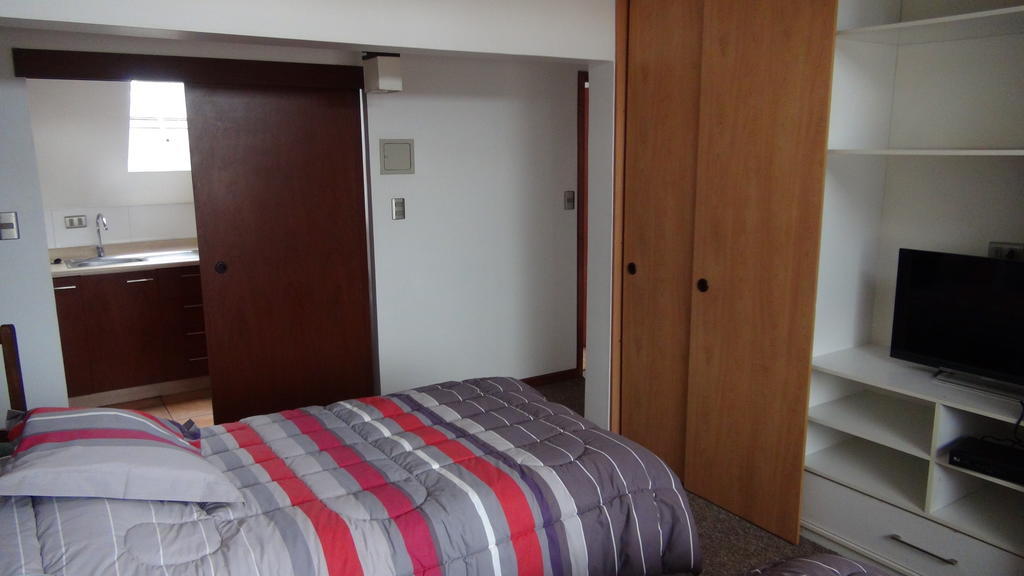 Hostal Los Avellanos Temuco Esterno foto