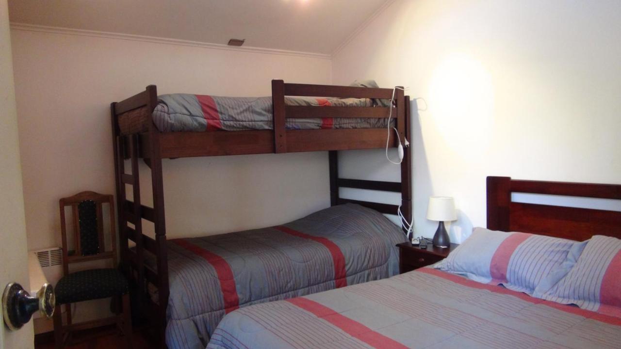 Hostal Los Avellanos Temuco Esterno foto